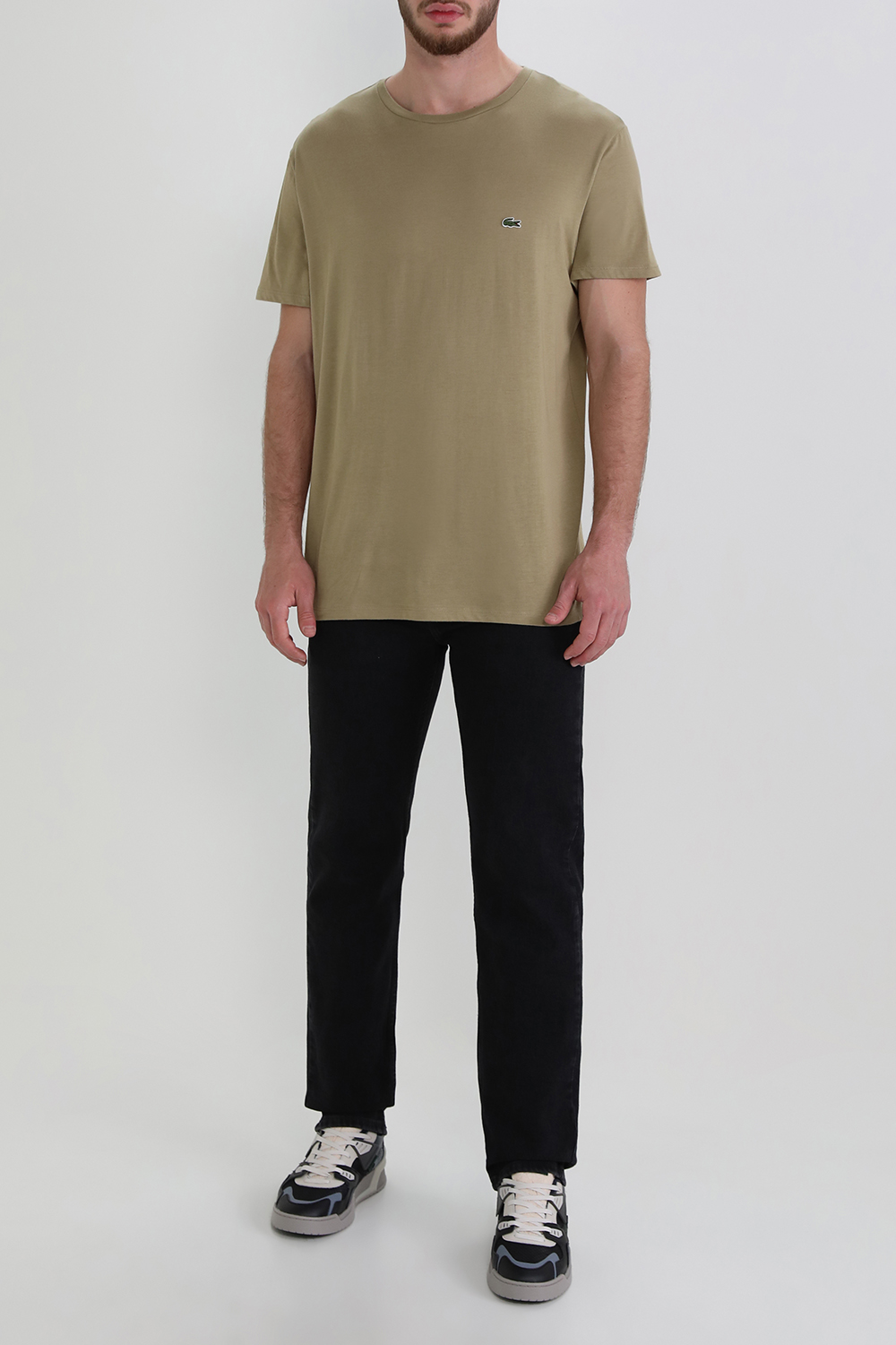 חולצת טי קלאסית